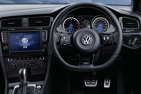 Golf r Variant2.jpg