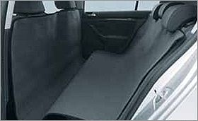 スタッフブログ | 純正アクセサリーと愛犬まめのお話。 | Volkswagen