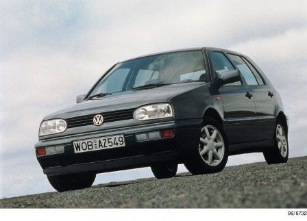 Volkswagen_golf_III_3572694.jpg