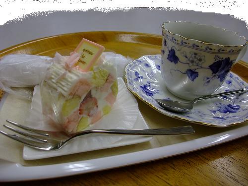 春らしいケーキ.JPG