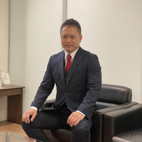 スタッフ紹介