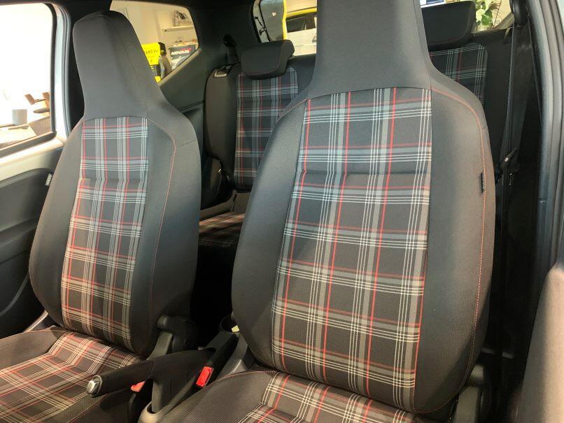 seat.JPG
