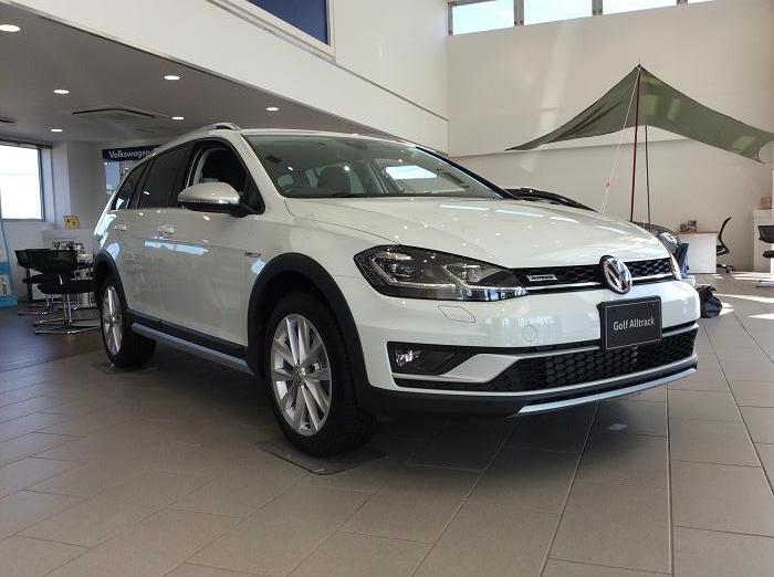 Golf Alltrack　ﾋﾟｭｱﾎﾜｲﾄ.JPG