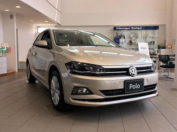 Polo TSI Highline 　ｱｲﾎﾞﾘｰｼﾙﾊﾞｰﾒﾀﾘｯｸ.jpeg