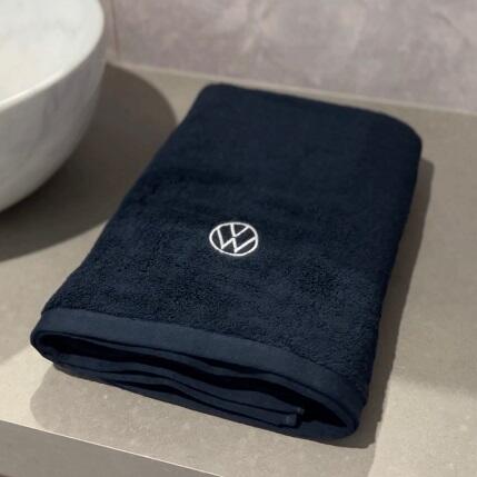8m_towel.jpg