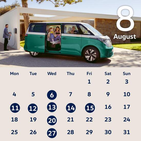 SNS_calendar_August_カスタマイス?版.jpg