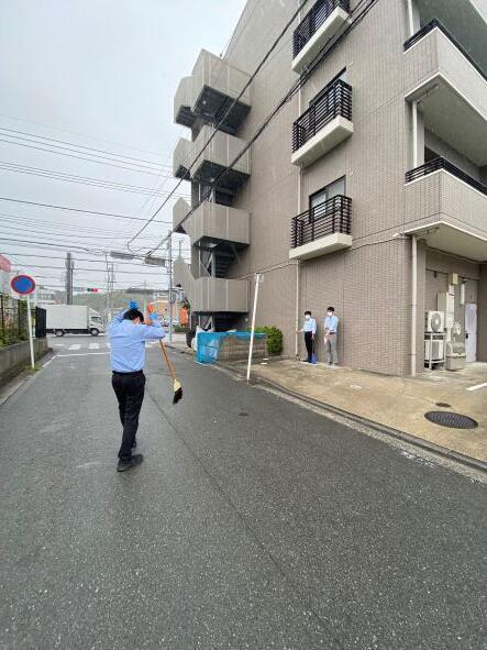 雨宿り.jpg