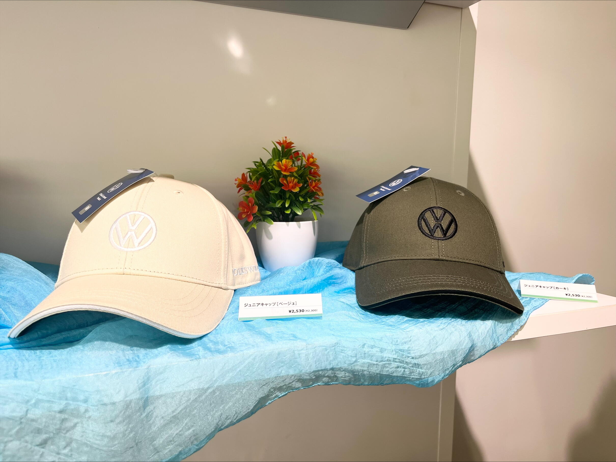 非売品 VW×FORD AutoEuropa シャラン/ギャラクシー記念プレート 非売品 VW×FORD AutoEuropa シャラン/ギャラクシー記念プレート