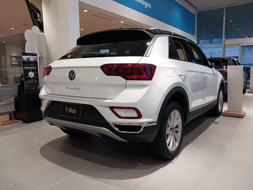 T-Roc　R.jpg
