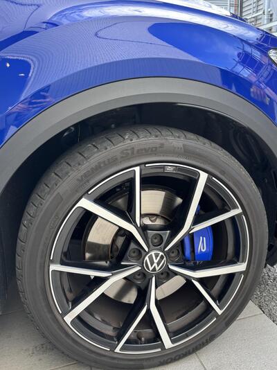 T-ROC R blogエンジン.jpg