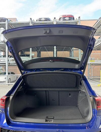 T-ROC R ラゲージ.jpeg