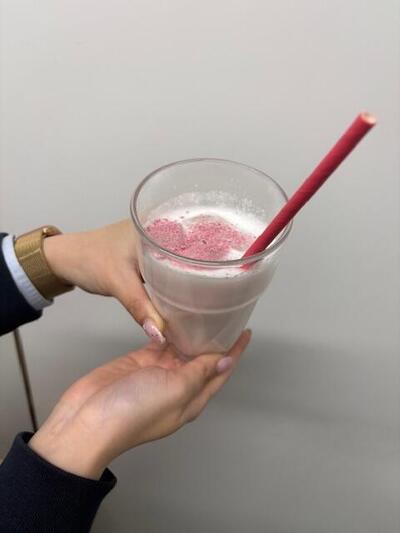 さくらストロベリーアイスラテ.jpg