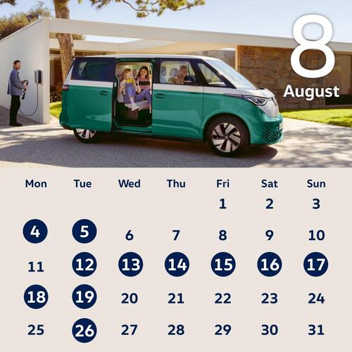 SNS_calendar_August_カスタマイズ版.jpg