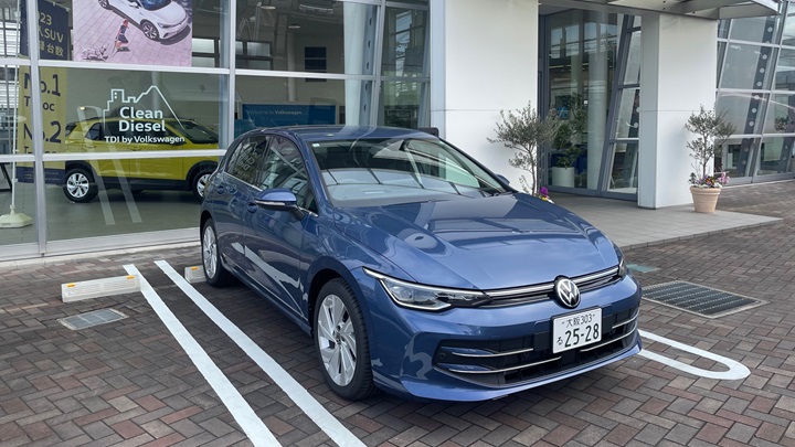 The new Golf 登場!!
