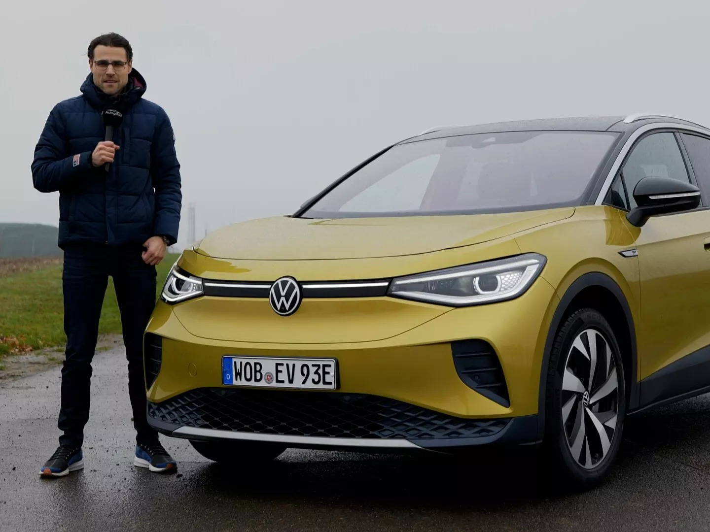 ドイツの人気No.1自動車チャンネルが新型ID.4を徹底インプレッション